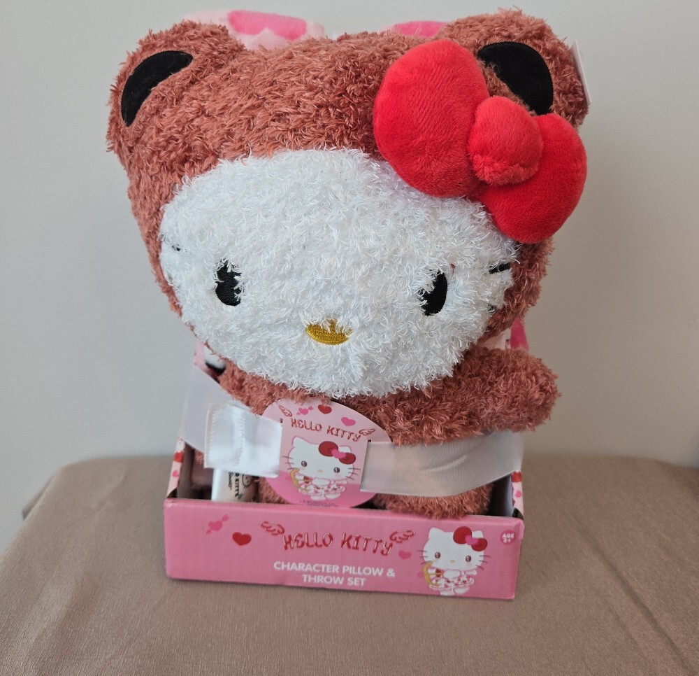 Hello Kitty Character Pillow & Throw Set – Super Soft Heart Design Gift Bundle